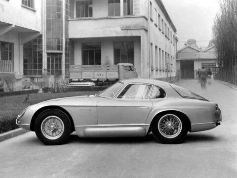 Alfa Romeo 2000 Sportiv2