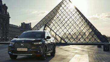 DS 7 Crossback E-TENSE Louvre