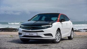 Nuova Opel Astra render