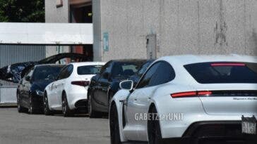 Porsche Taycan nello stabilimento Maserati