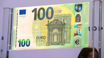100 euro