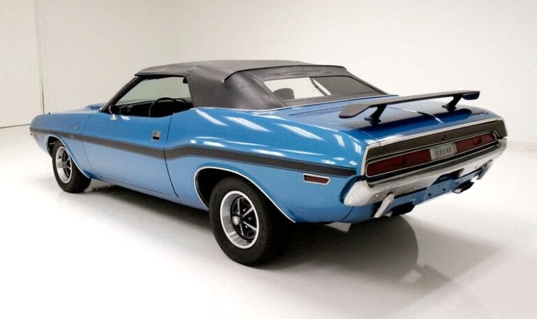 Dodge challenger cabrio