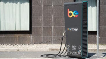 FOTO Be Charge 2