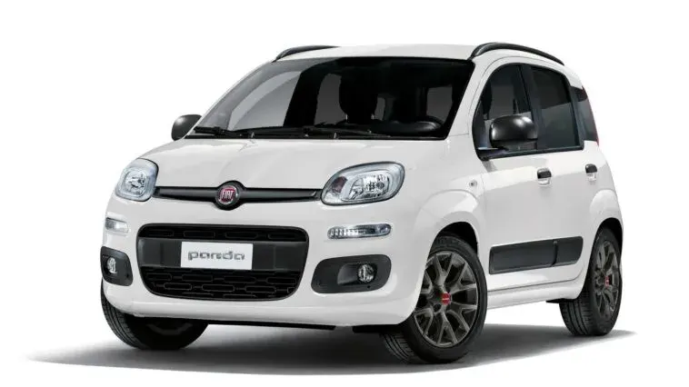 Fiat Panda Hybrid Easy Regno Unito