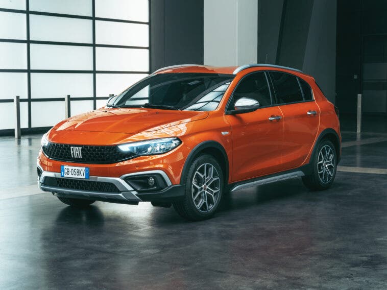 Nuova Fiat Tipo Svelato Ufficialmente Il Restyling C E Anche La Tipo Cross Clubalfa It