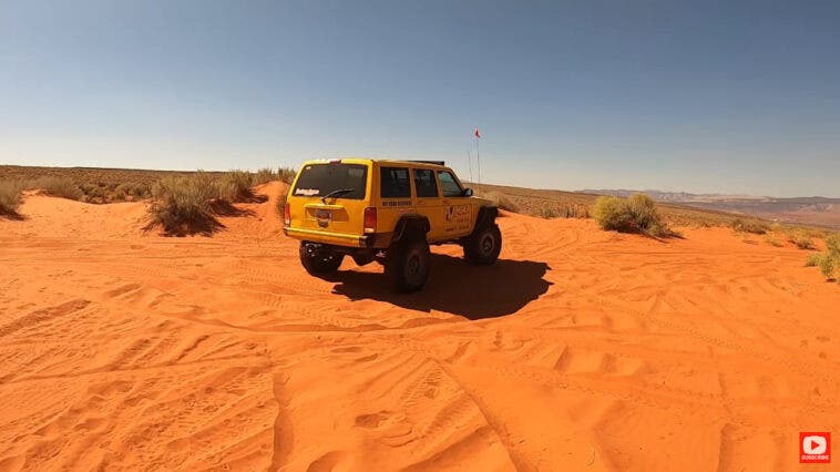 Jeep Cherokee Ford Raptor recupero