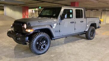 Jeep Gladiator Willys 2021 foto live