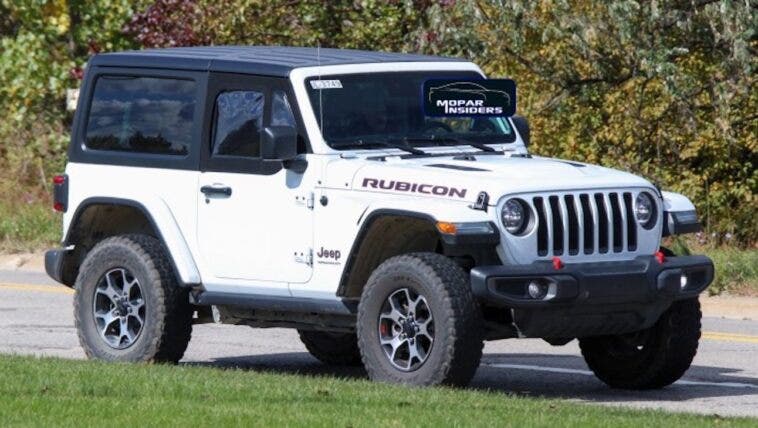 Jeep Wrangler Rubicon mezze porte foto spia