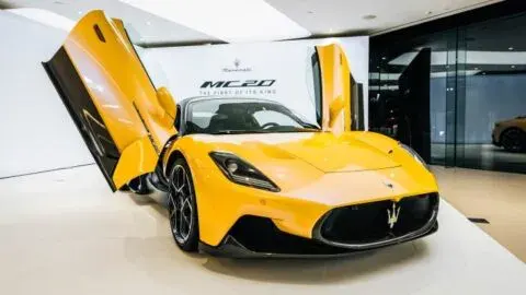 Maserati MC20