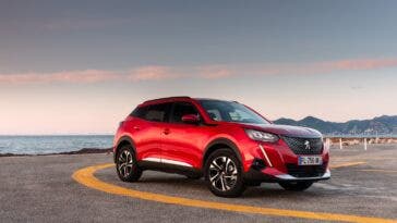 Nuova Peugeot 2008 diesel BlueHDi