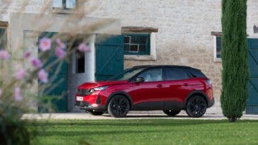 Nuova Peugeot 3008 Black Pack