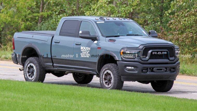 Ram 2500 Power Wagon 75th Anniversary Edition 2021 foto spia Detroit