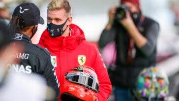 Mick Schumacher e Lewis Hamilton
