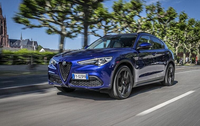 Alfa Romeo Stelvio Large SUV