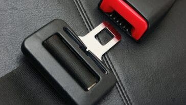 Cinture-Sicurezza-1