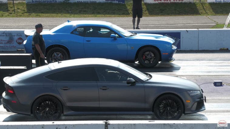 Dodge Challenger R/T Scat Pack 1320 vs Audi RS7 drag race