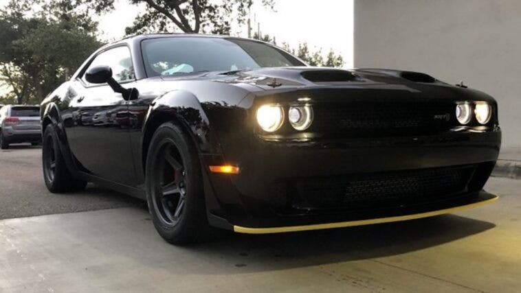 Dodge Challenger SRT Super Stock concessionarie