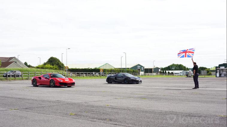 Ferrari 488 Pista vs McLaren 600LT drag race