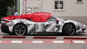 Ferrari SF90 Stradale Spider