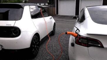 Honda e Tesla