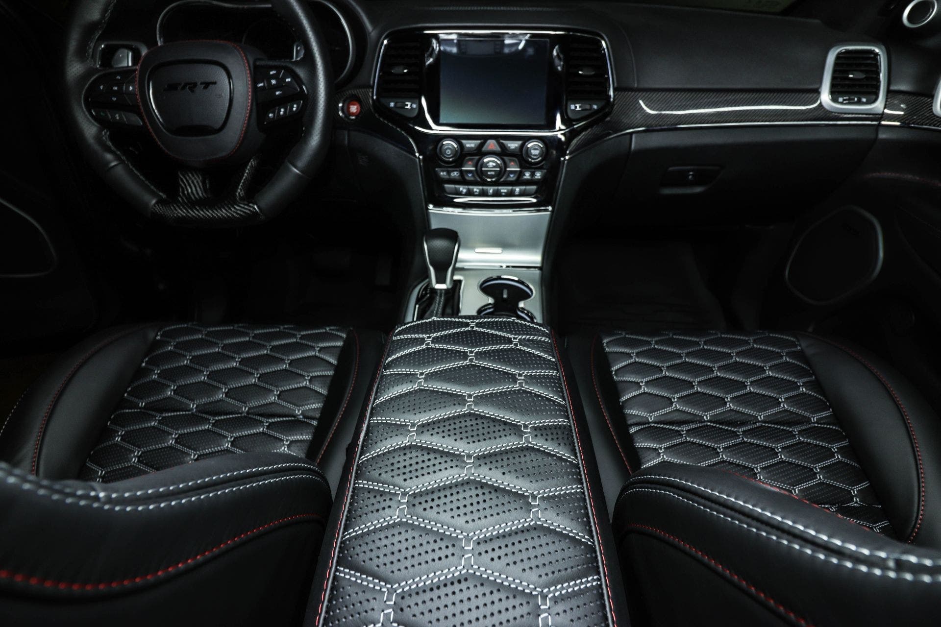Jeep Grand Cherokee SRT Vilner