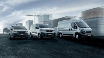 Peugeot Partner, Expert e Boxer What Car? Van Awards