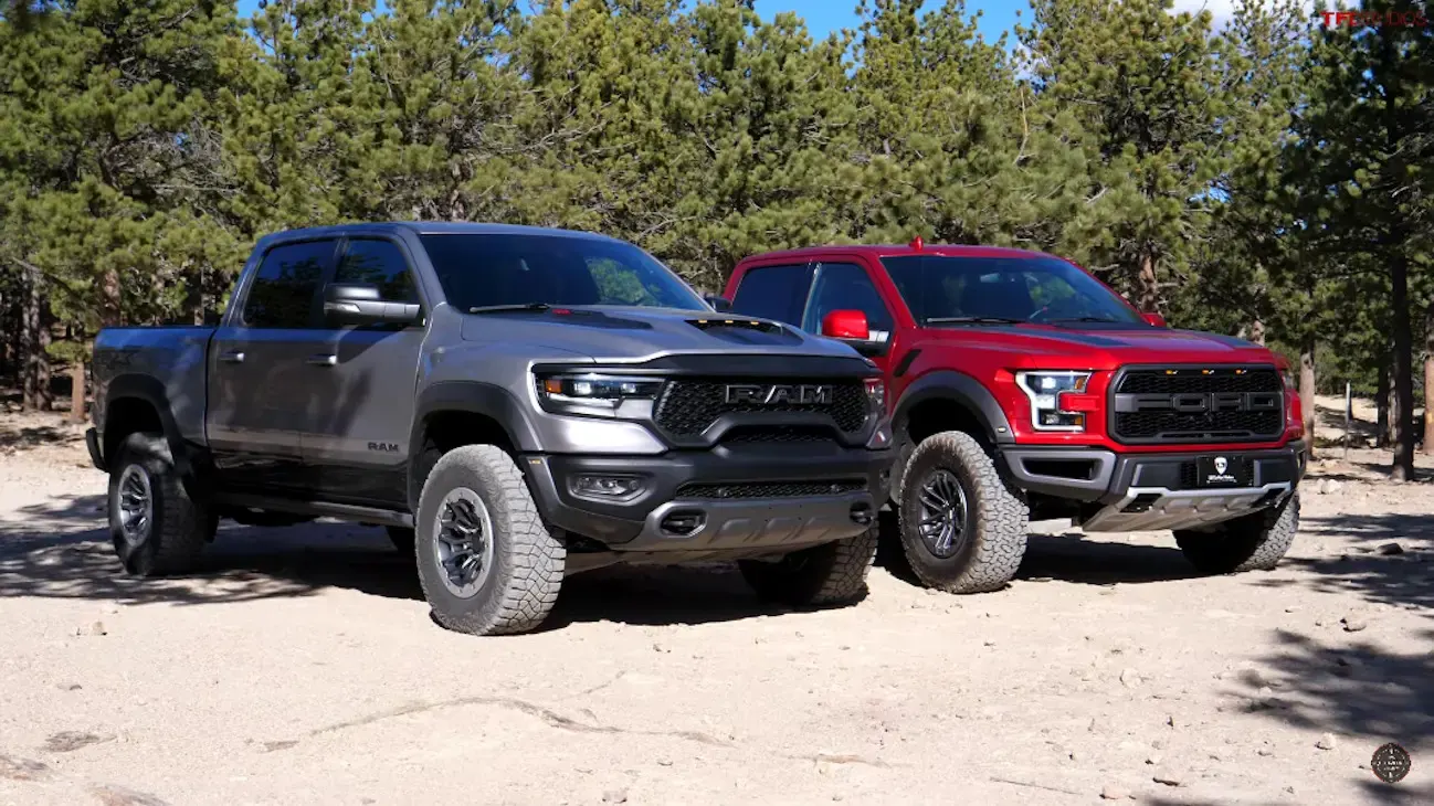 Ram 1500 TRX vs Ford F150 Raptor ecco un'altra sfida fra i due pick