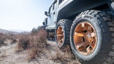 Rezvani Hercules 6×6 teaser