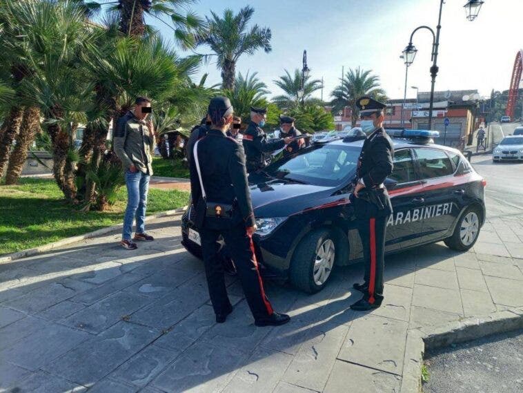 carabinieri-controlli-mascherine-651632.1024x768