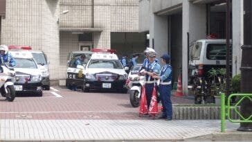 Rubare Auto Polizia Giapponese