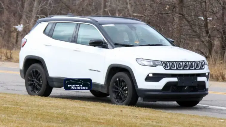 Jeep Compass 2022 foto spia