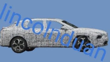 Nuova Citroën C5 foto spia