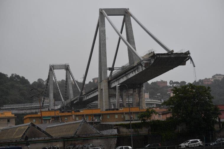 crollo ponte genova