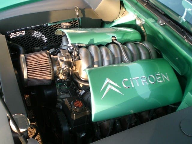 Citroën DS motore LS V8