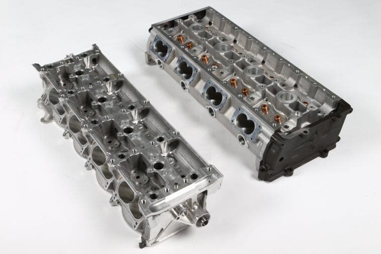 Cosworth CA vs Cosworth DFV motori F1