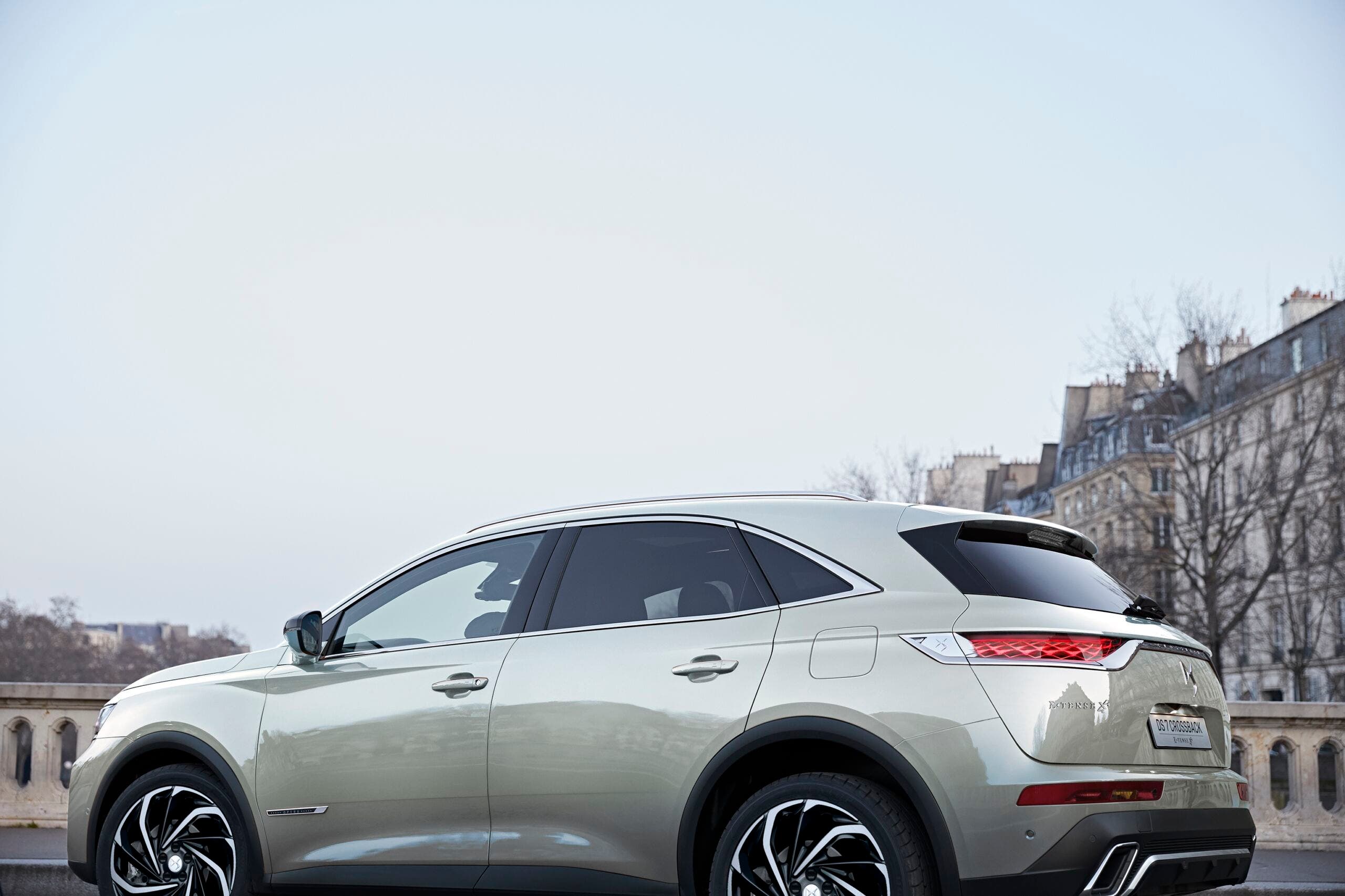 DS 7 Crossback E-Tense trazione integrale
