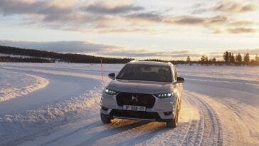 DS 7 Crossback E-Tense trazione integrale