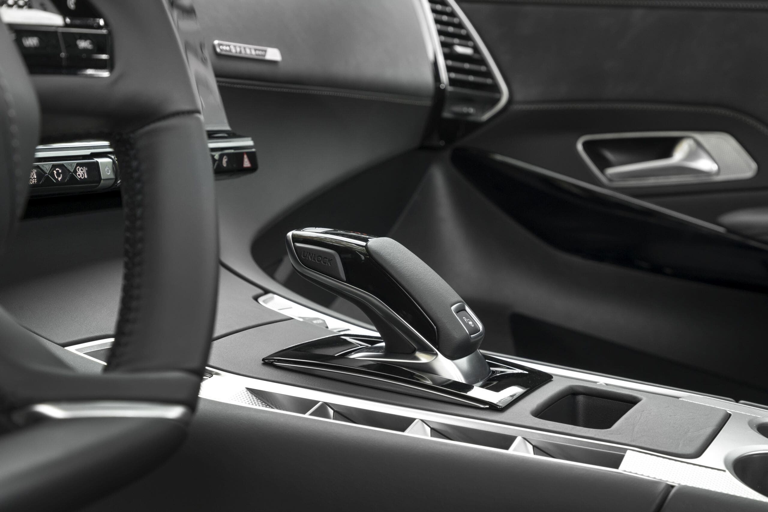 DS 7 Crossback abitacolo raffinato
