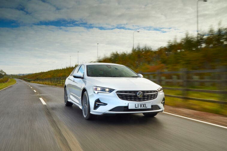 Vauxhall Insignia premio UK