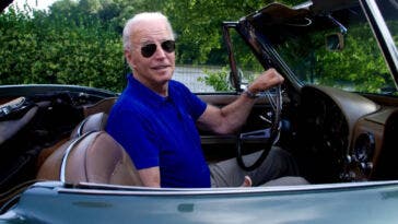 biden auto elettrica