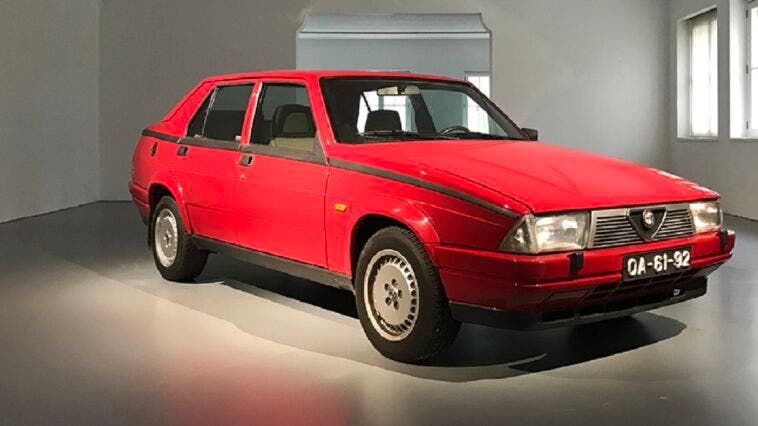 Alfa Romeo 75
