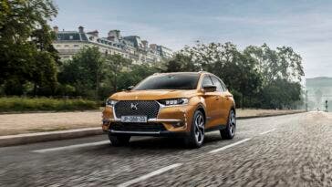 DS 7 Crossback ispirazione Performance Line Pelle