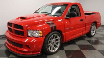 Dodge Ram SRT-10 2004 in vendita