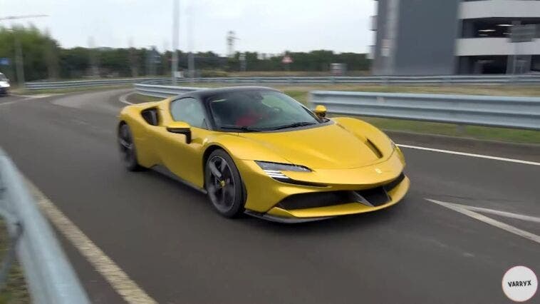 Ferrari SF90 Spider full electric