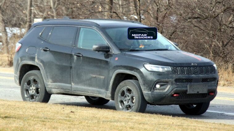 Jeep Compass Trailhawk 2022 foto spia