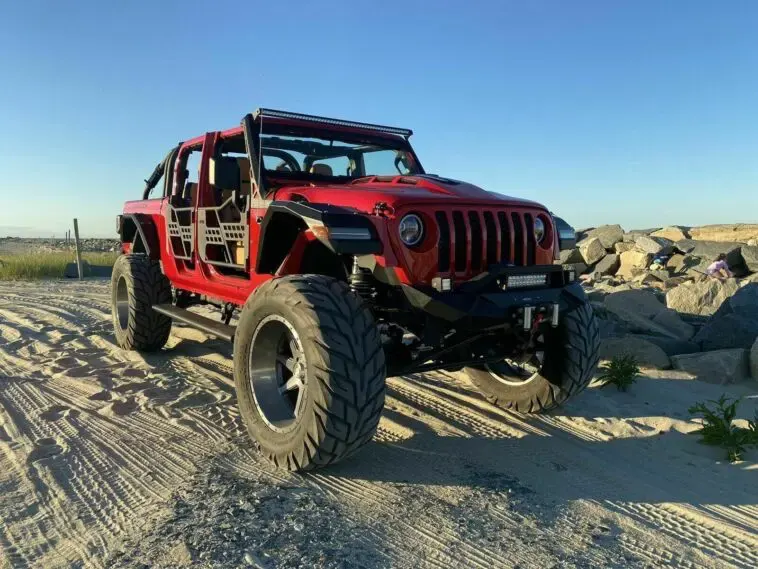 Jeep Gladiator modificato