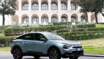 Nuova Citroën e-C4