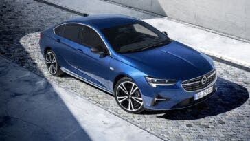 Nuova Opel Insignia elegante