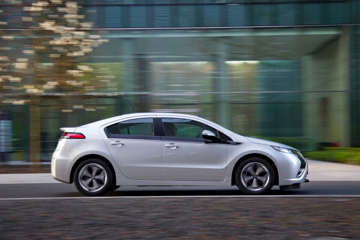 Opel Ampera