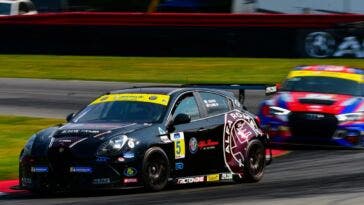 Prop Car Racing Alfa Romeo Giulietta